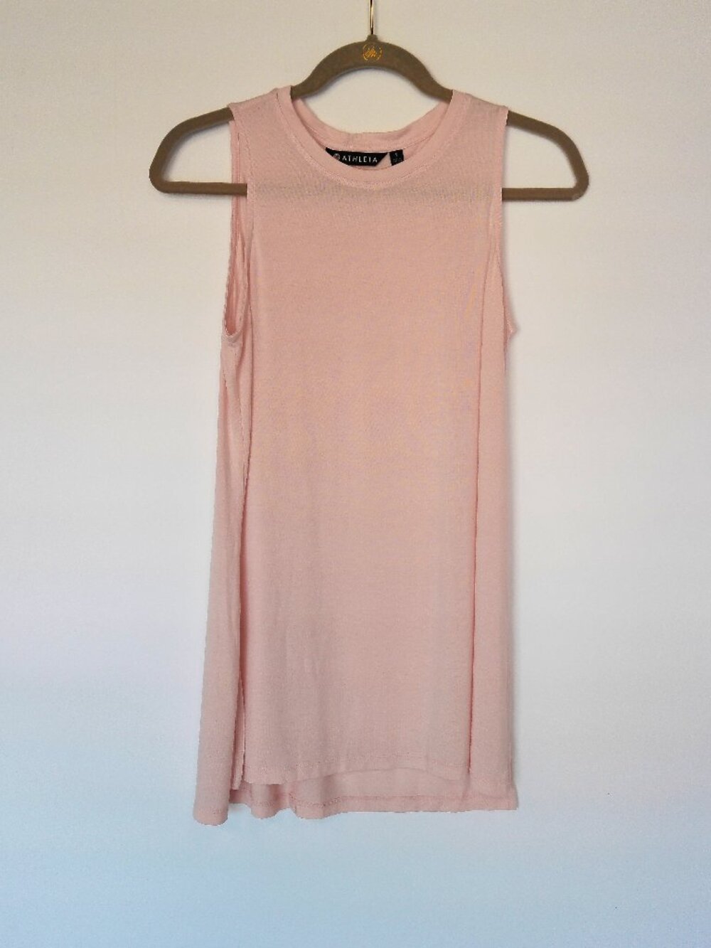 Athleta Breezy Tank Top Size Small Blush Pink